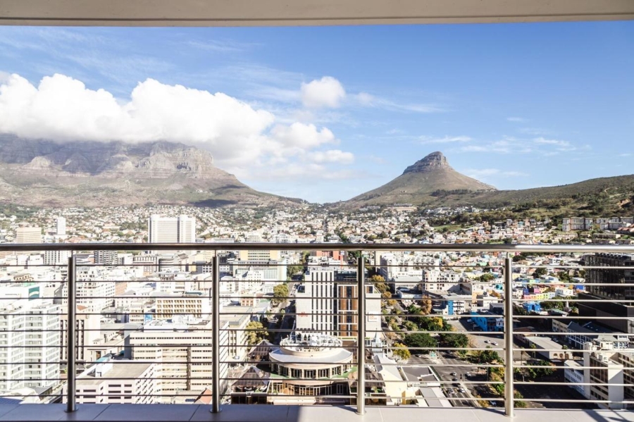 2 Bedroom Property for Sale in Cape Town City Centre Western Cape